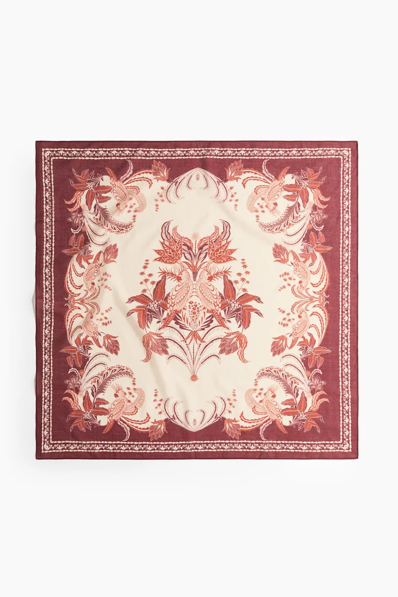 Patterned scarf