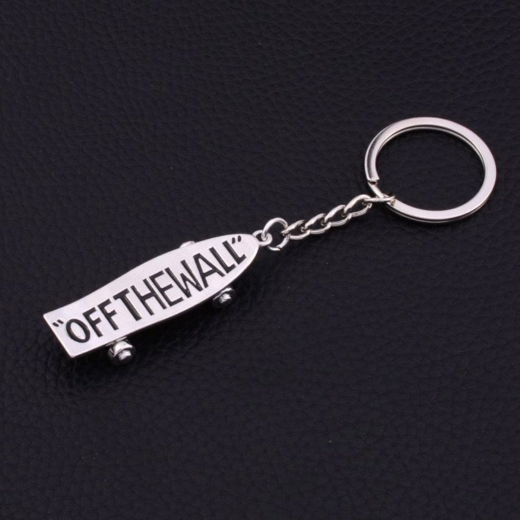 Exquisite Perfume Bottle Keychain Alloy Accessories Inlaid With Rhinestone Keychain Creative Pendant Keychain Small Gift - Image 4