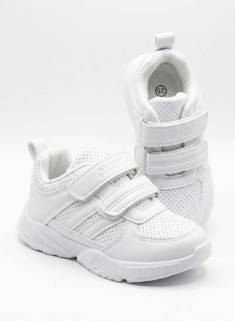 بيبي كلو Kids White Velcro School Sneakers