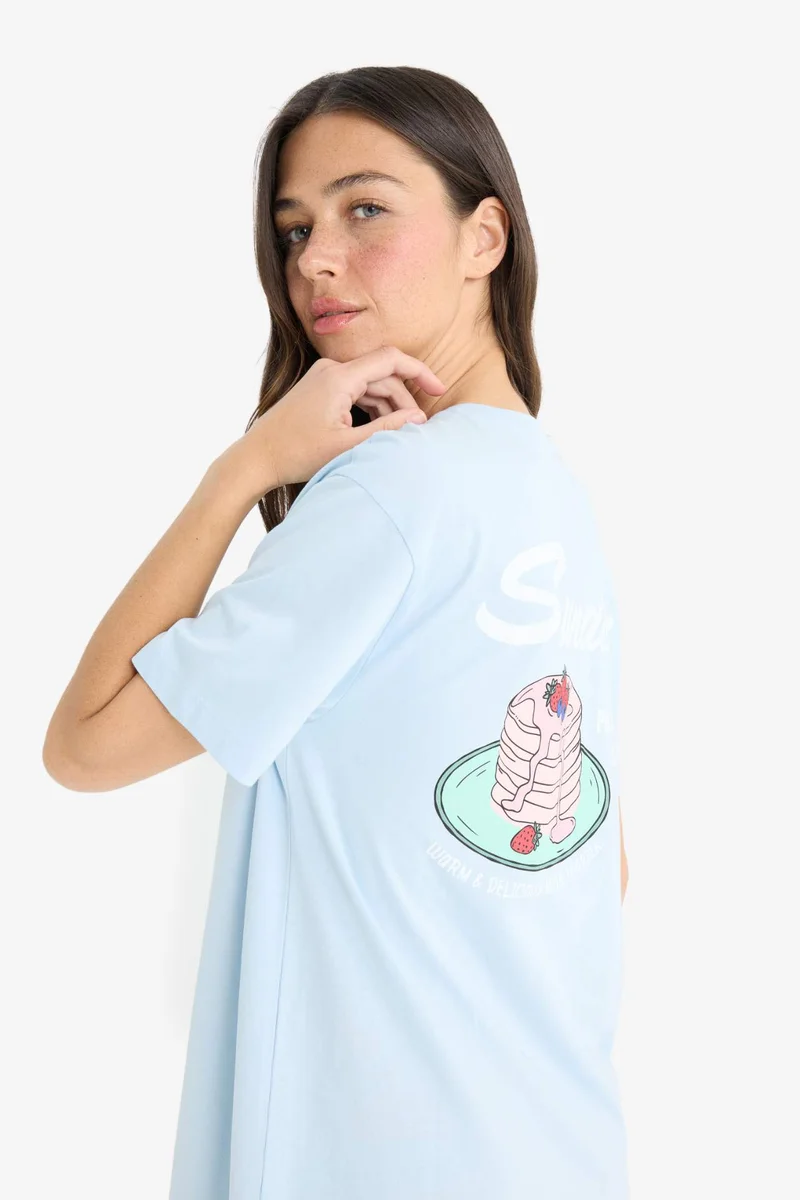 ديفاكتو Fall in Love Regular Fit Crew Neck Short Sleeve Dress