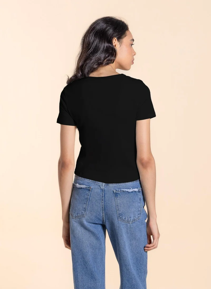 SHAPES WIDE NECK BASIC T-SHIRT