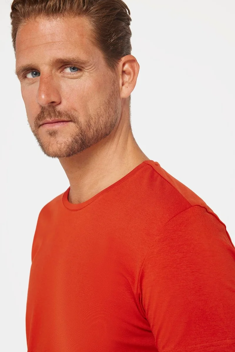 تودورس Men's Slim Fit Slim Cut Cotton Soft Texture Flexible Fabric Plain Basic Brick Crew Neck T-Shirt