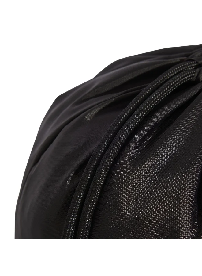 اديداس حقيبة رياضية بخطوط سوداء للجنسين