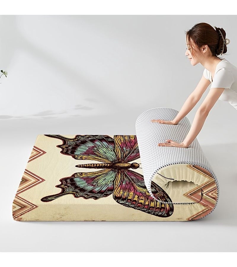 فراش رفيع بنقشة جناح فراشة، مطبوع رقميًا، مقاس 90×200 سم (35.43×78.74 بوصة)، سُمك 3.4 سم، بتصميم أنيق وسهل الاستخدام، مناسب لغرفة النوم، السكن الجامعي، والاستخدام الخارجي والسفر. قابل للطي، يوفر مساحة التخزين، ومريح للحمل، وحدة واحدة. - Image 2