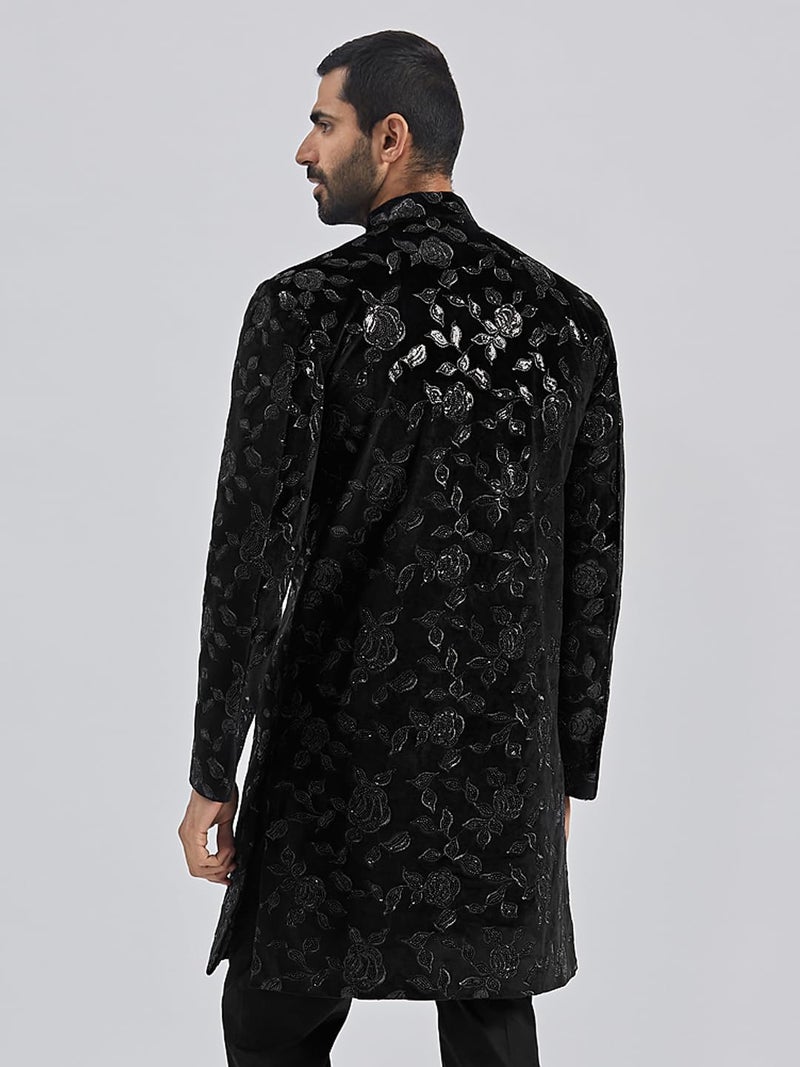 VASTRAMAY Men's Black Velvet Sherwani Only Top, Velvet Embroidered Sequiend Indo Western for Men for Weddings & Festivals, Traditional Ethnic Wear Outfit - Image 5