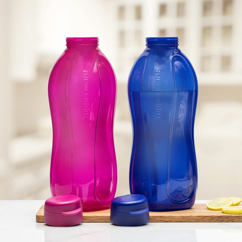 Tupperware 2 x Aquasafe 2 Litre Plastic Bottles with Flip Top - Image 3