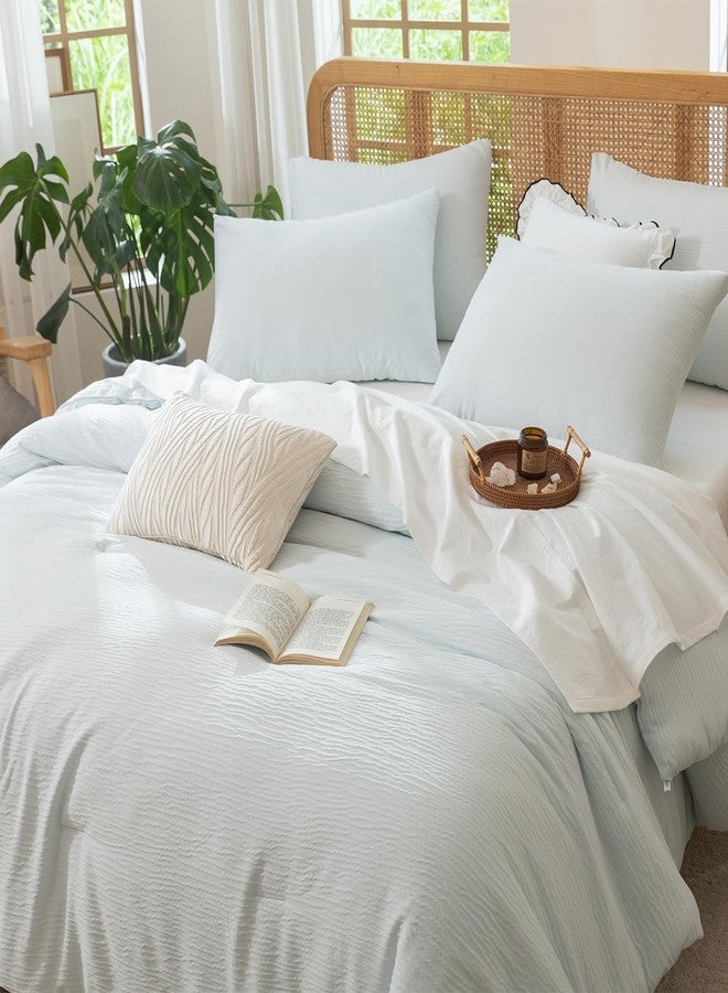 BUPIRD 3 Pieces Light Blue King Comforter Set, Lightweight Double-Layer Crinkle Gauze All Season Soft Bedding (90x104 in Comforter & 2 Pillowcases) - Image 5
