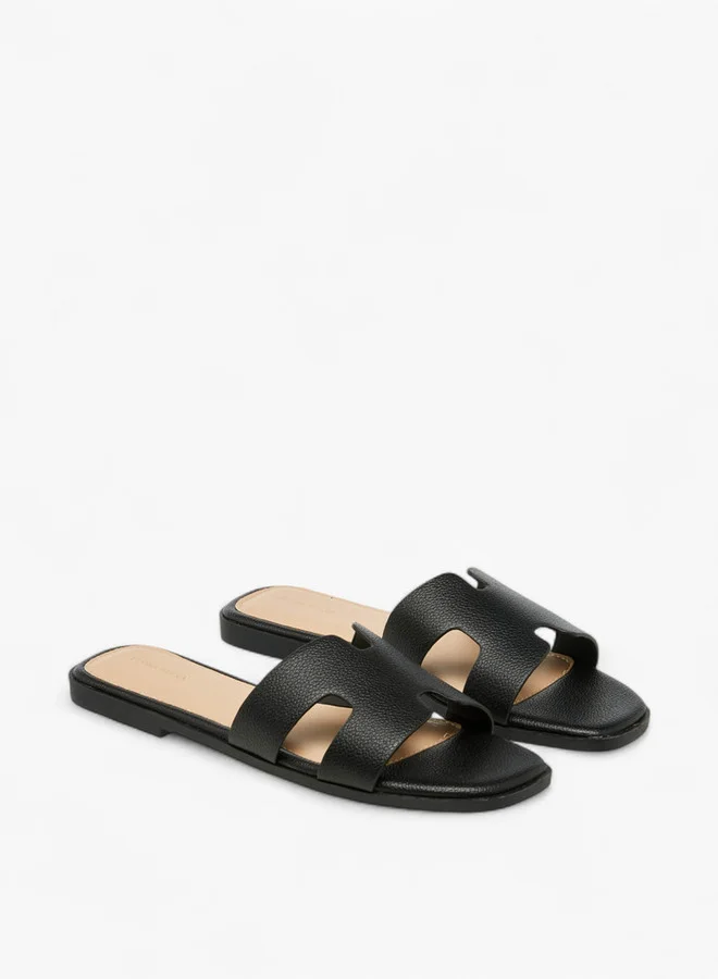 فلورا بيلا من شو إكسبرس Solid Slip-On Flat Sandals