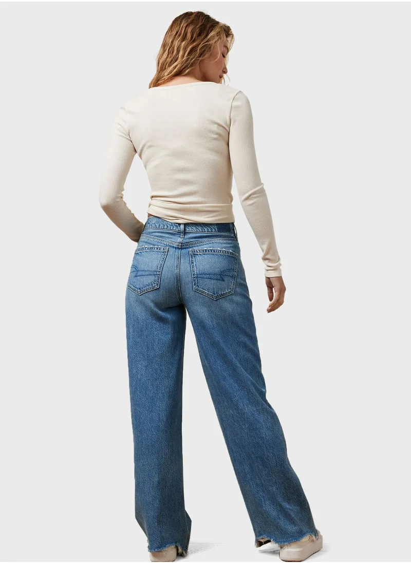 American Eagle Ripped High Rise Stright Jeans
