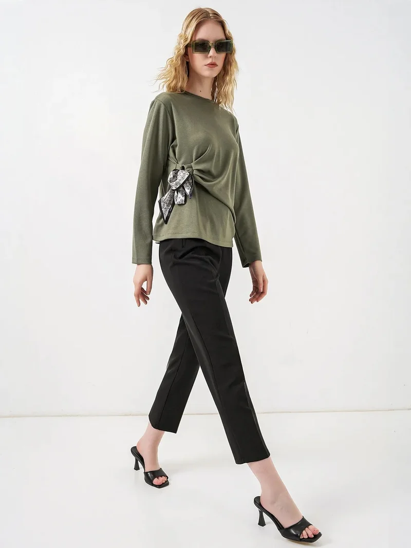 بيغ دارت BDART Women's Long-sleeved Crew Neck Top With Tie Detail