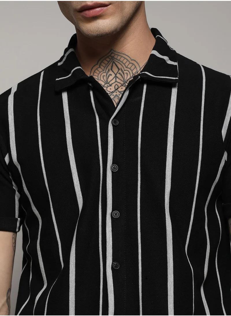 كامبوس سوترا Men's Black & White Pencil Striped Shirt