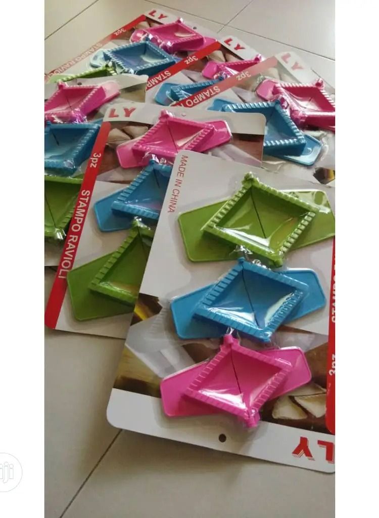 LY 3PCS TRIANGLE HINGED MOULD PRESS FOR SAMOSA RAVIOLI DUMPLING PIE MAKER HOT - Image 3