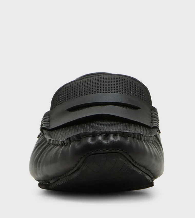 STEVE MADDEN Evaristo Textured Round Toe Loafers