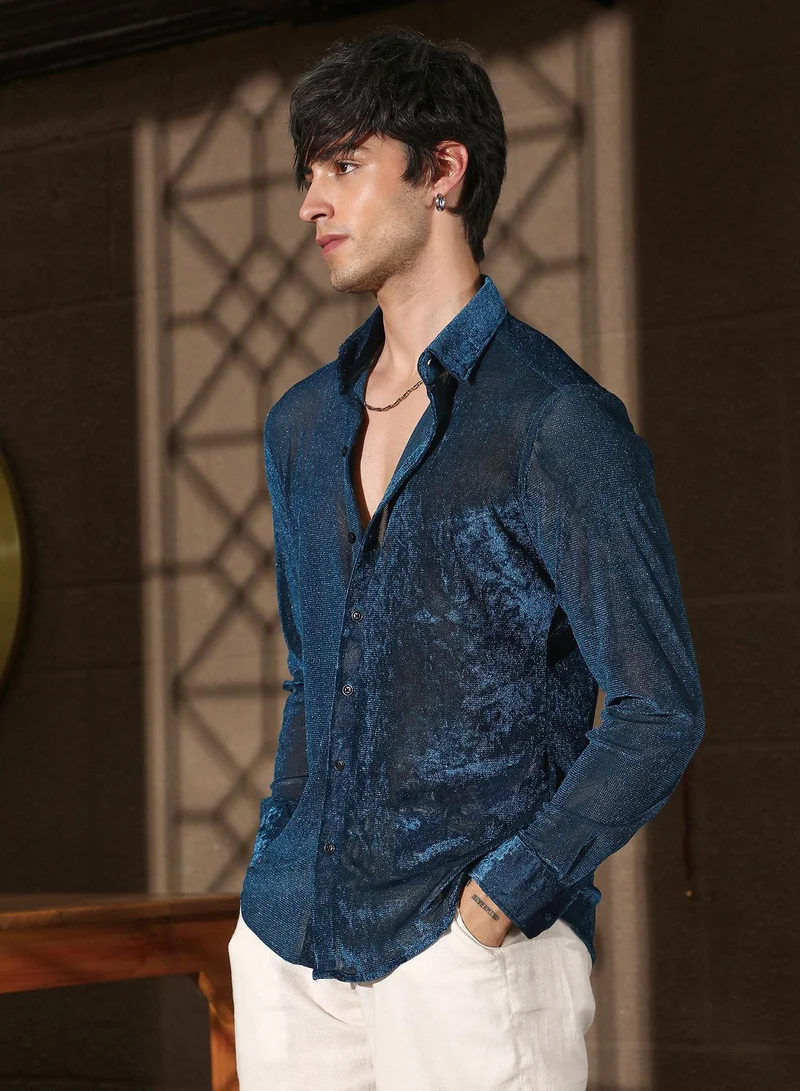 Campus Sutra Campus Sutra Men's Midnight Blue Solid Velvet Shirt For Casual Wear | Spread Collar | Long Sleeve | Button Closure | Shirt Crafted With Comfort Fit For Everyday Wear