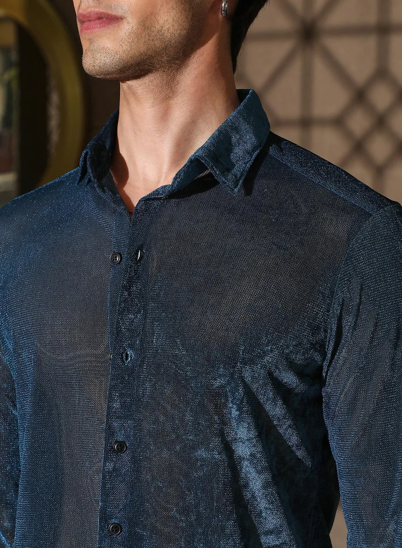 Campus Sutra Campus Sutra Men's Midnight Blue Solid Velvet Shirt For Casual Wear | Spread Collar | Long Sleeve | Button Closure | Shirt Crafted With Comfort Fit For Everyday Wear