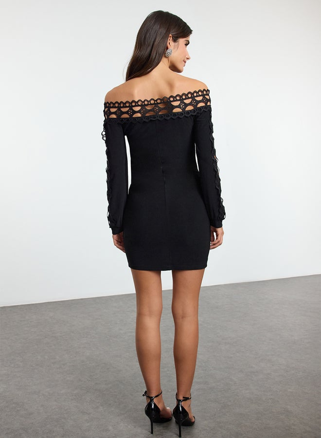 Black Body-fitting Collar and Sleeve Detailed Knitted Mini Chic Dress TPRAW25EL00152