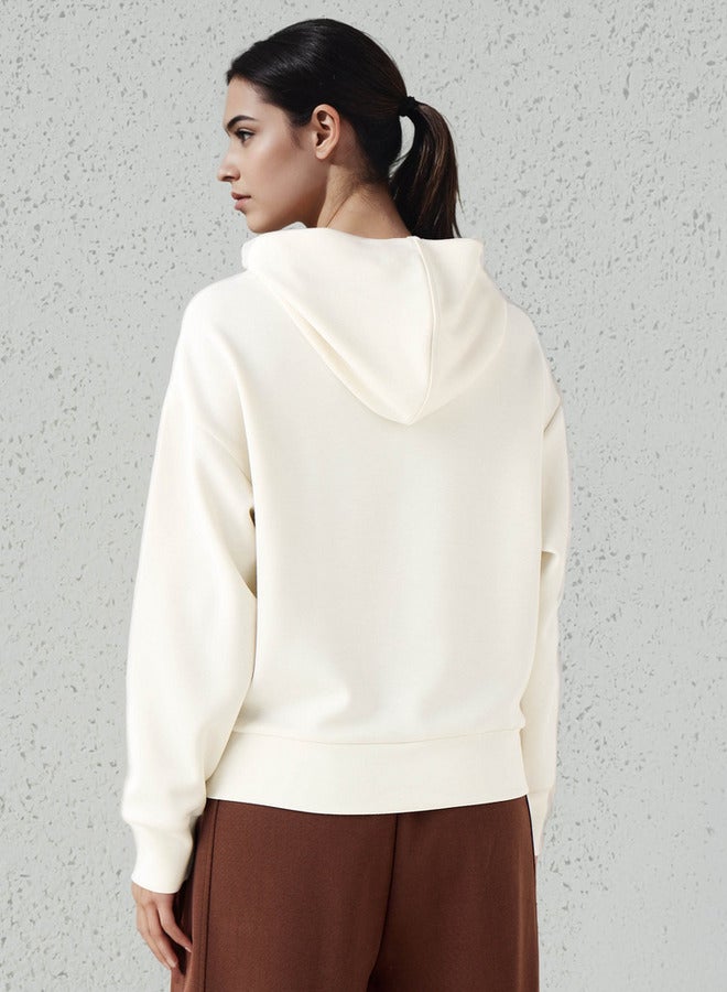 سبلاش فيڤ هودي بلمسة ناعمة وحافة واسعة - Image 3