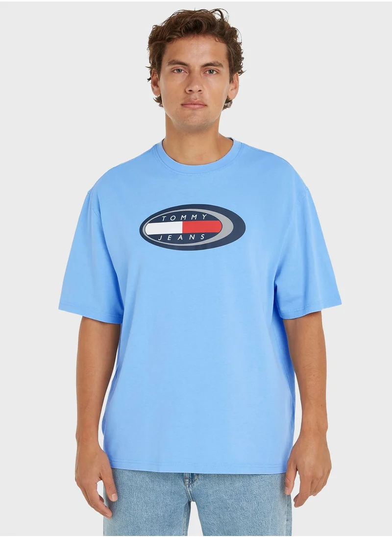 TOMMY JEANS Logo Crew Neck T-Shirt