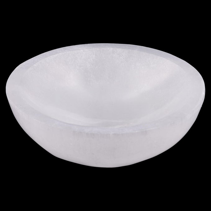 SELENITE BOWL FOR CRYSTALS CHARGING 4 SELENITE CRYSTAL BOWL MINED CRAFTED IN MOROCCO IDEAL FOR CLEANSING RECHARGING CRYSTALS HEALING STONES PROTECTION CRYSTALS SPIRITUAL GIFT DECOR