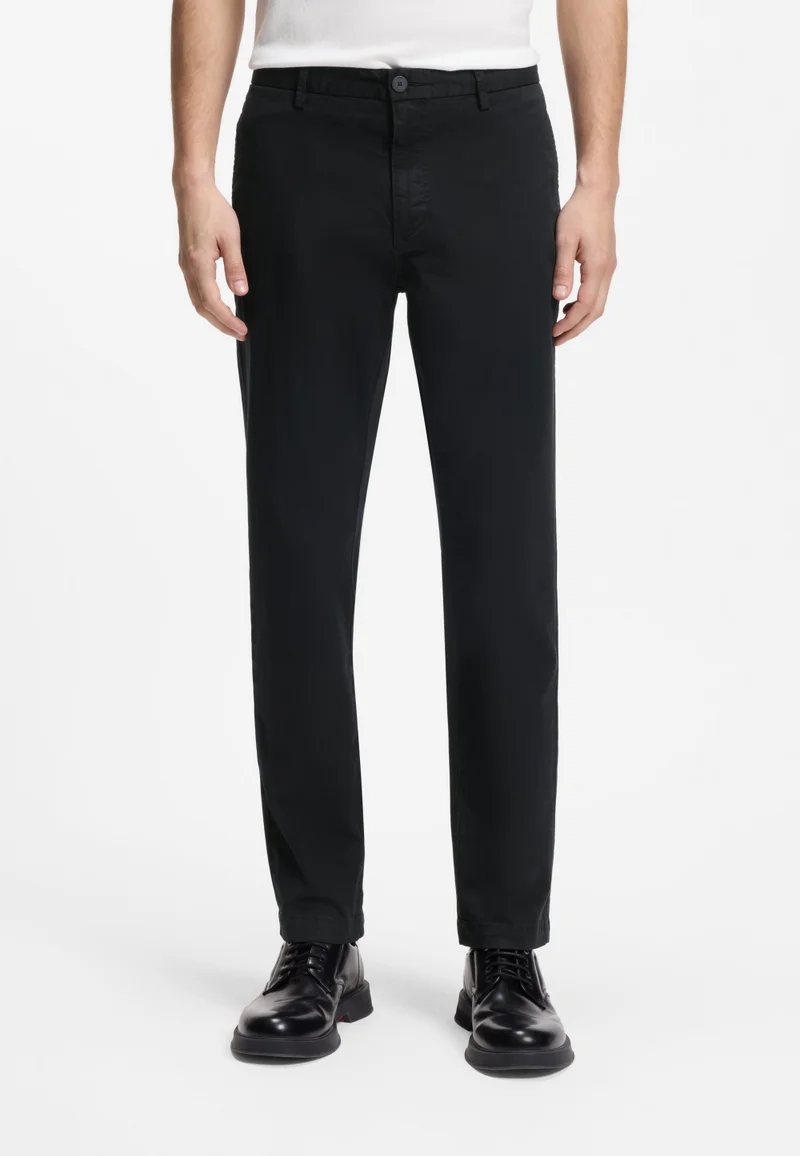 Slim-fit chinos in stretch-cotton gabardine