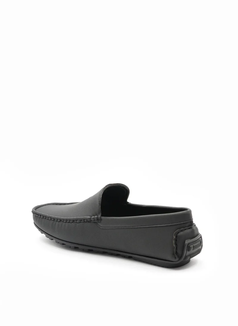 Geoomnii Casual Slip-On Shoes for Men – Comfortable & Stylish Everyday Footwear