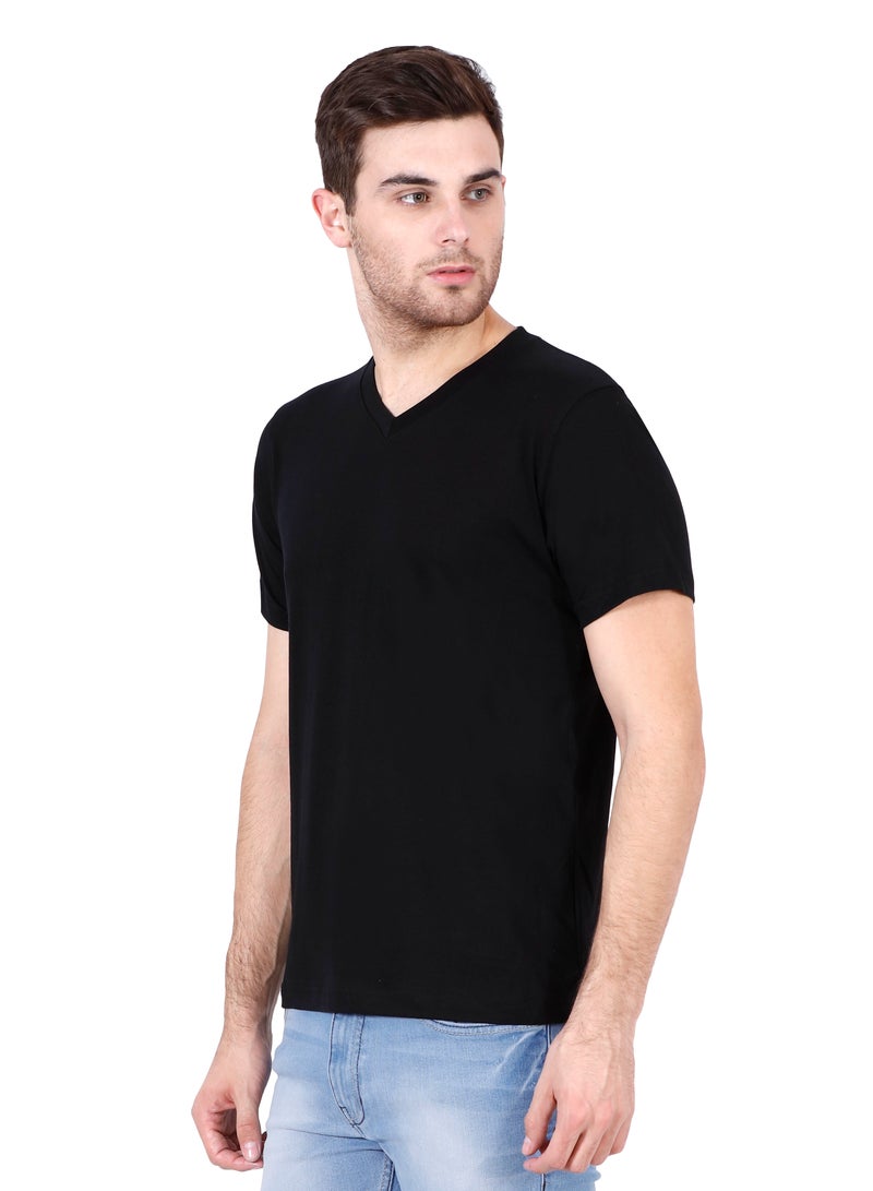 ملابس RSO تي شيرت كاجوال سادة للرجال من RSO Outfits مصنوع من القطن الخالص ورقبة على شكل حرف V ونصف كم (أسود) - Image 2