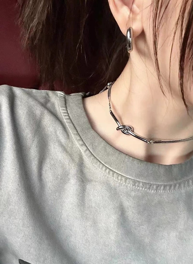 Goolsky Knot Titanium Steel Necklace – Fade-Resistant Minimalist Adjustable Short Clavicle Chain, Versatile Elegant Choker - Image 4