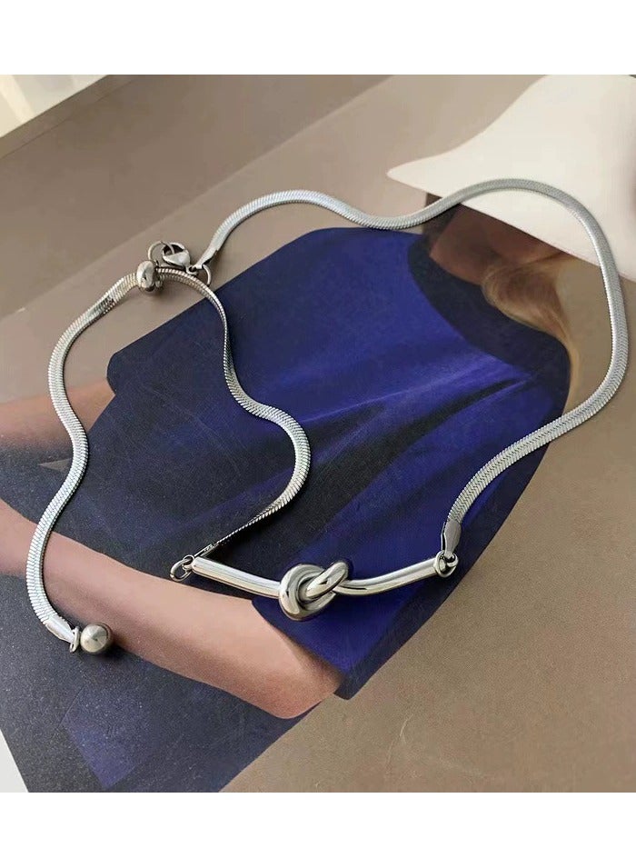 Goolsky Knot Titanium Steel Necklace – Fade-Resistant Minimalist Adjustable Short Clavicle Chain, Versatile Elegant Choker - Image 5