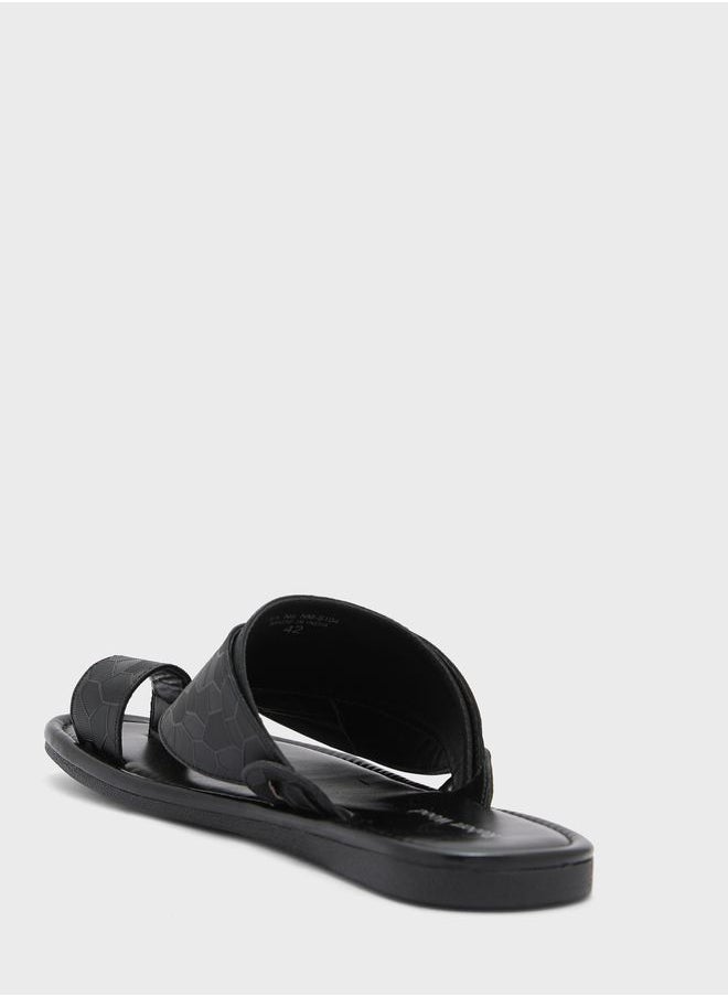 Robert Wood - Ksa Traditional Shirgi Men'S Sandal - Image 1