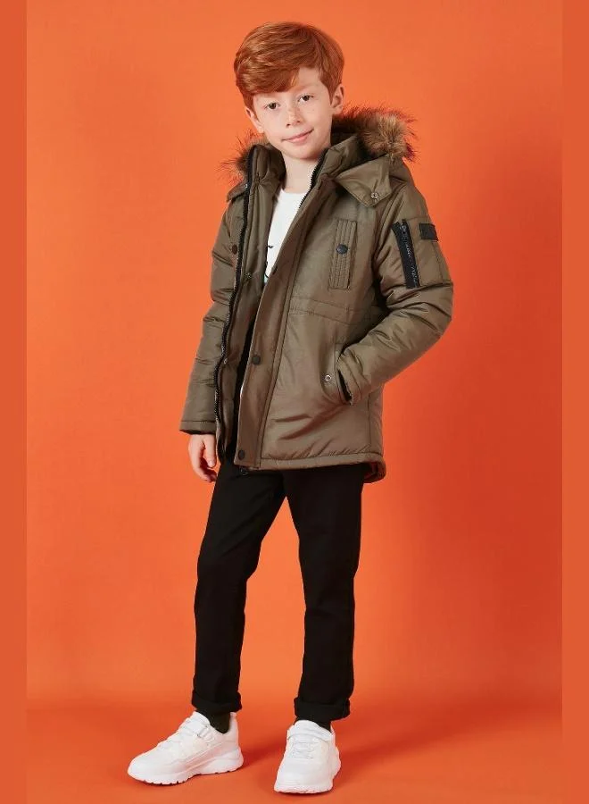 ليلا جاكيت بقلنسوة مبطن بالفرو الصناعي من ليلا للأولاد