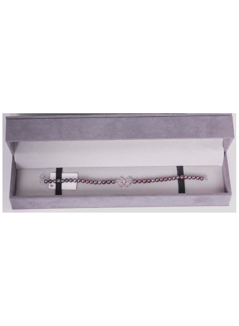 MIKURA Bracelet 1st 19cm, Freshwater Pearls, A Quality, Treated Black Color, 05.0-04.5MM, 3D-0.02Cts, 18KW  - Image 3