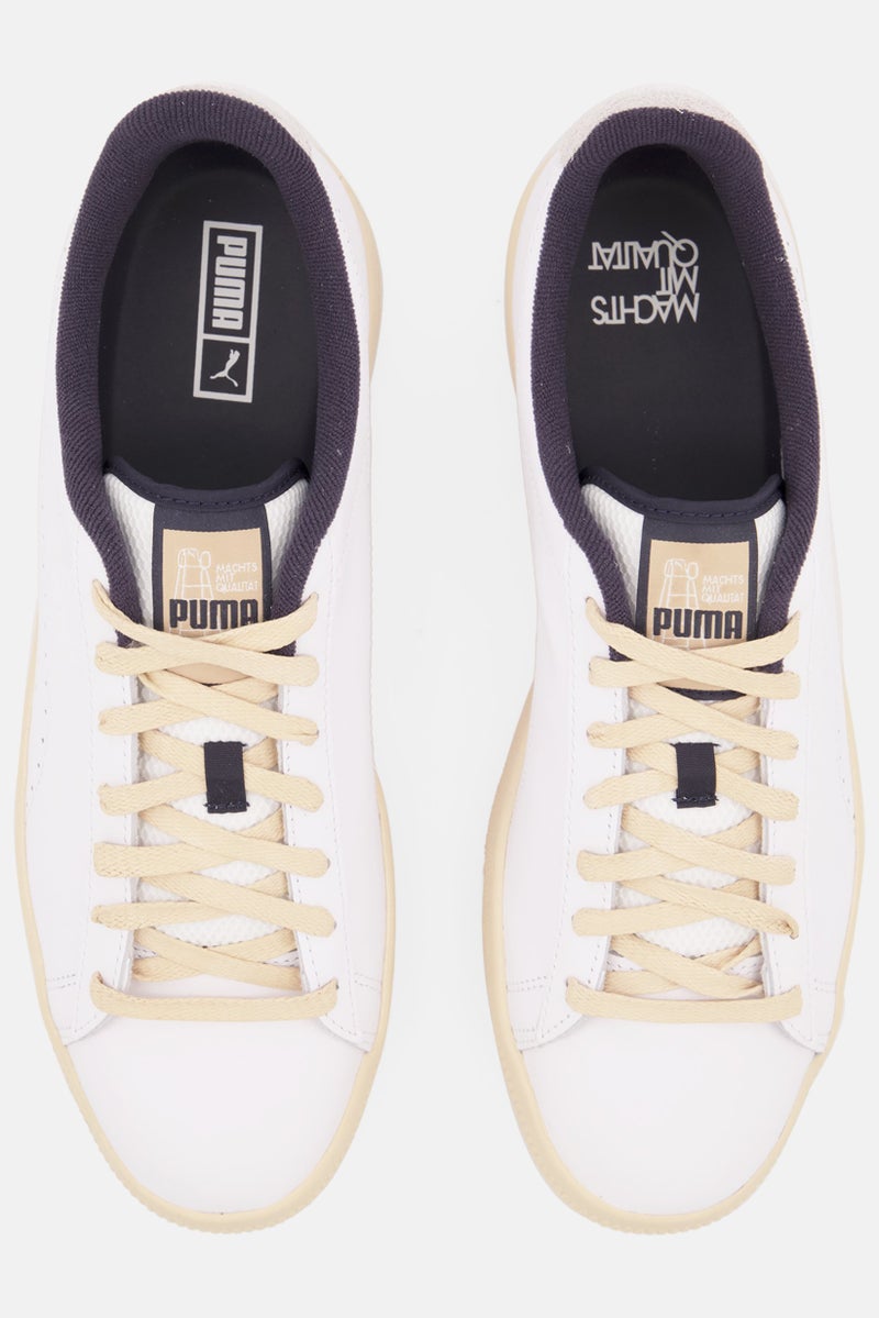 PUMA أحذية خارجية للرجال من كلايد سيرفيس لاين مزودة بأربطة، بيضاء - Image 4