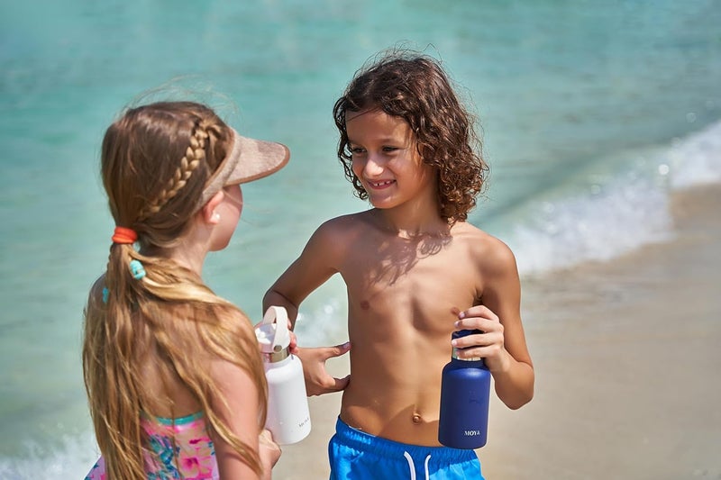 Moya 'Seashell' 350ml Insulated Sustainable Water Bottle Navy - Image 4