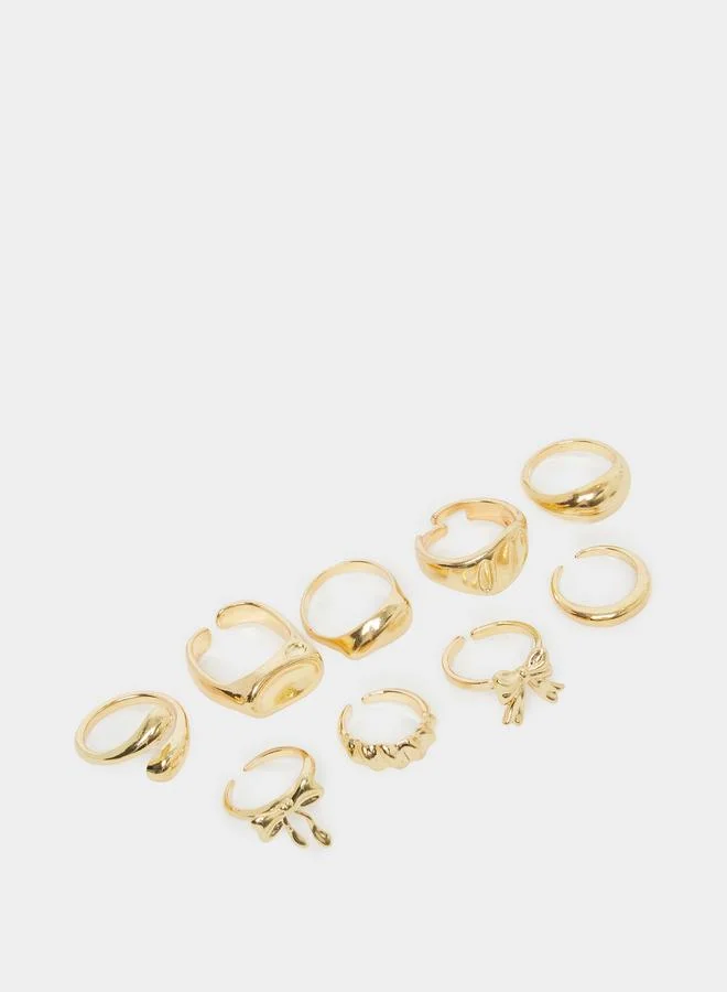 Pack of 9 - Assorted Rings