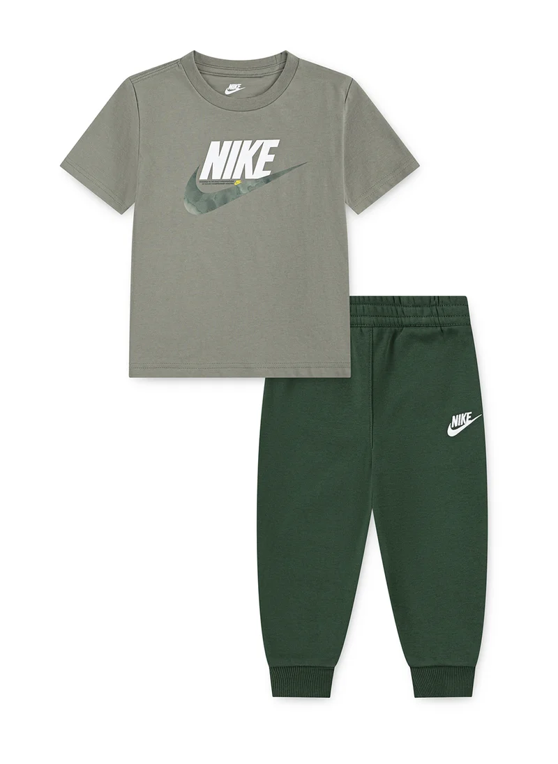 Nike Kids Fleece Short-Sleeve T-Shirt & Pant Set