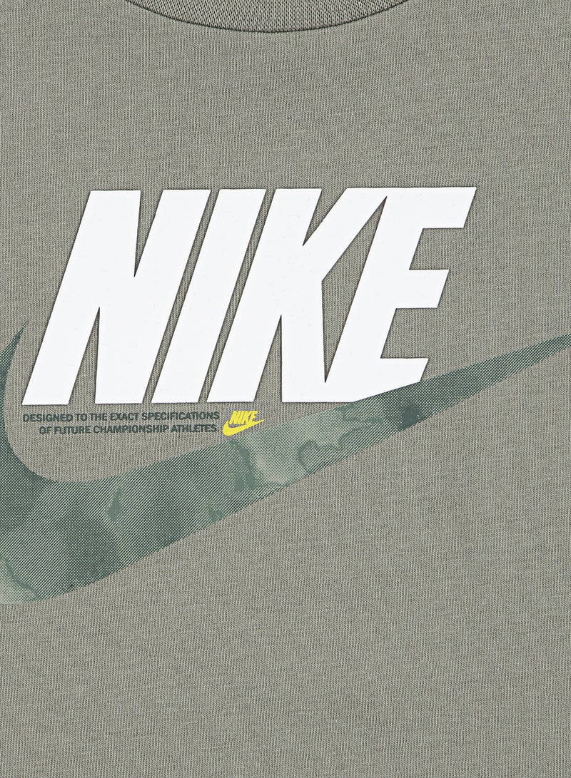 Nike Kids Fleece Short-Sleeve T-Shirt & Pant Set - Image 5