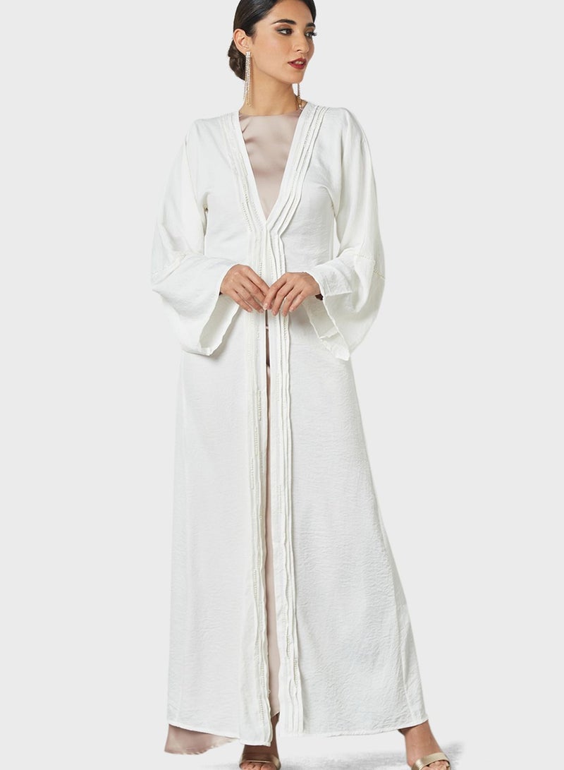 Threadz by Ajooni Pleat Embellished Abaya - Image 1