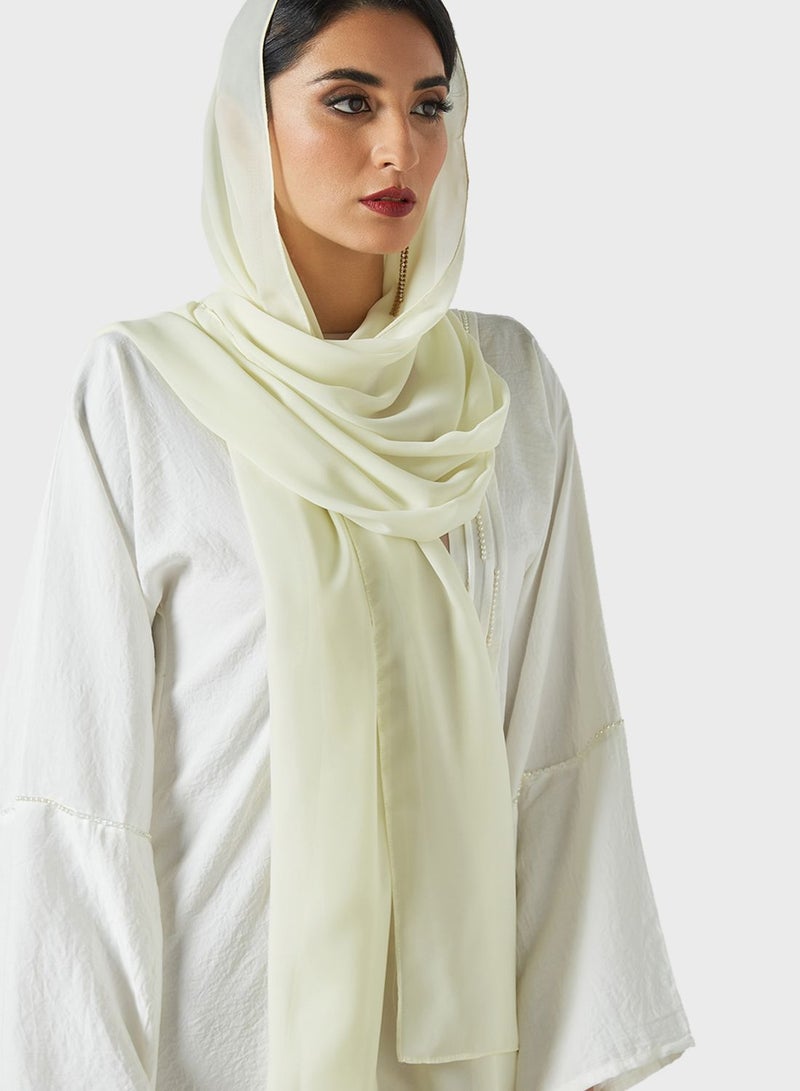 Threadz by Ajooni Pleat Embellished Abaya - Image 3