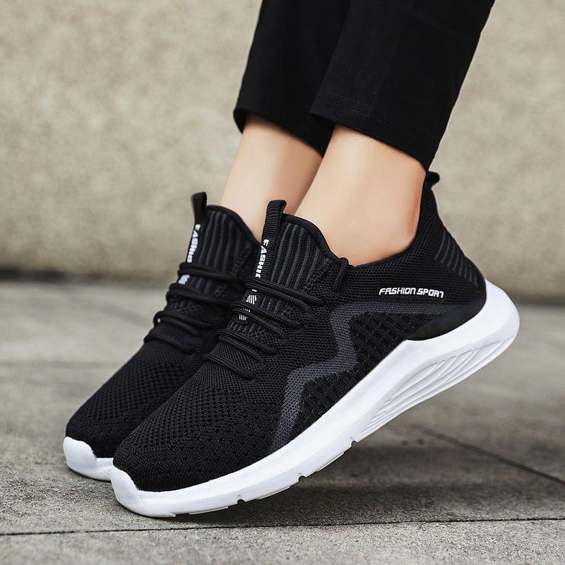 Unisex Casual Sneaker Shoes - Image 1