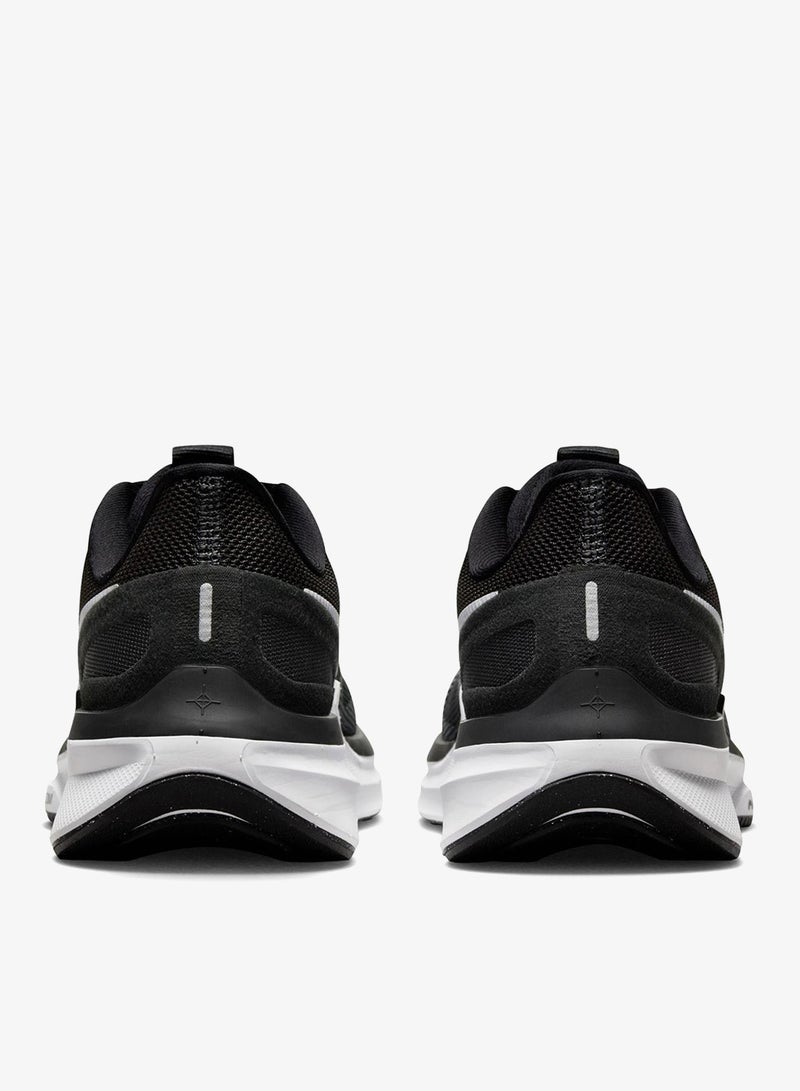 Nike Structure 25 - Image 4