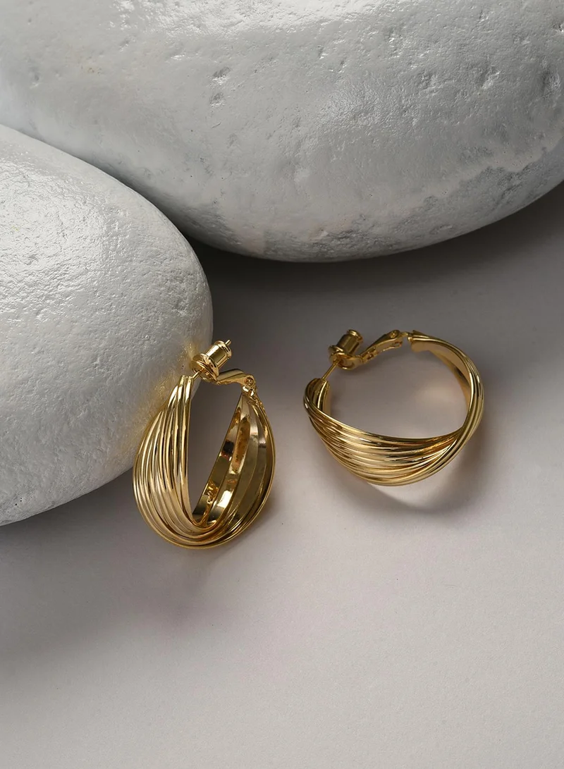 SOHI Circular Artificial Hoop Earring Jewellery