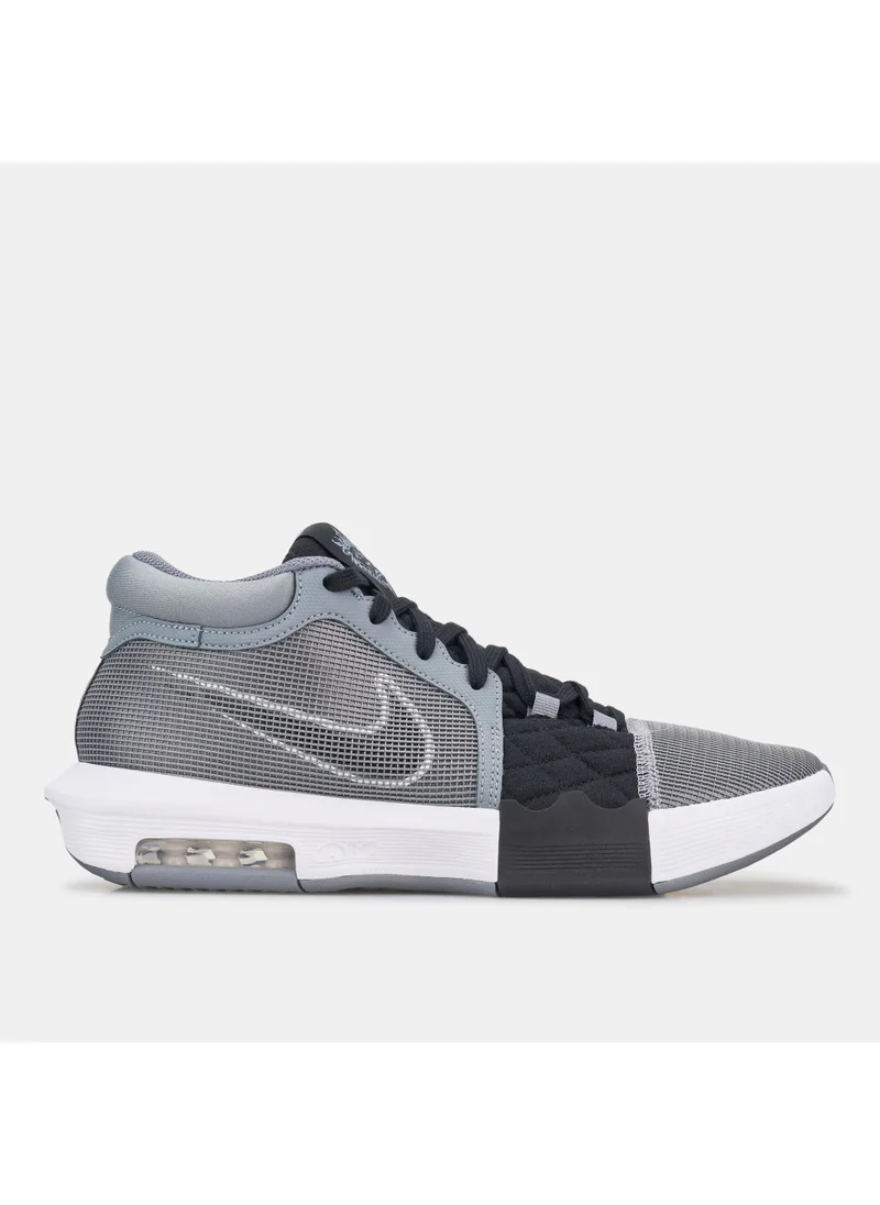 نايكي LeBron Witness 8 Basketball Shoes