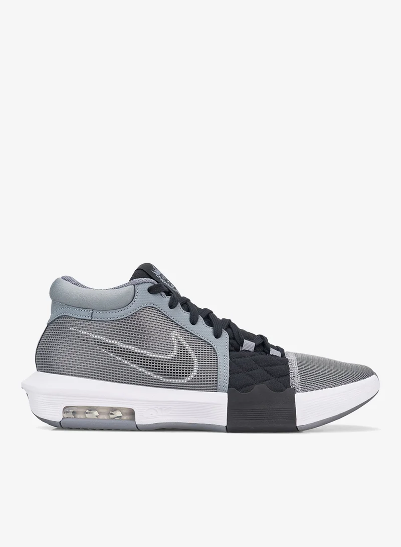 نايكي حذاء ليبرون ويتنس  لكرة السلة