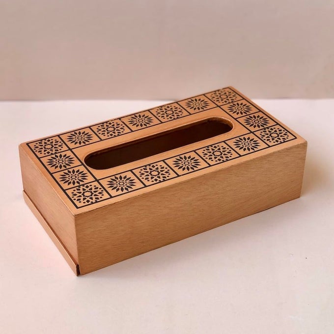 STYLISH WOOD LIGHT CUTWORK TISSUE BOX HOLDER TISSUE PAPER NAPKIN HOLDER BOX CASE WHITE GOLD