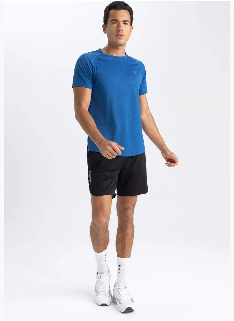 ديفاكتو Man Slim Fit Crew Neck Short Sleeve Knitted T-Shirt