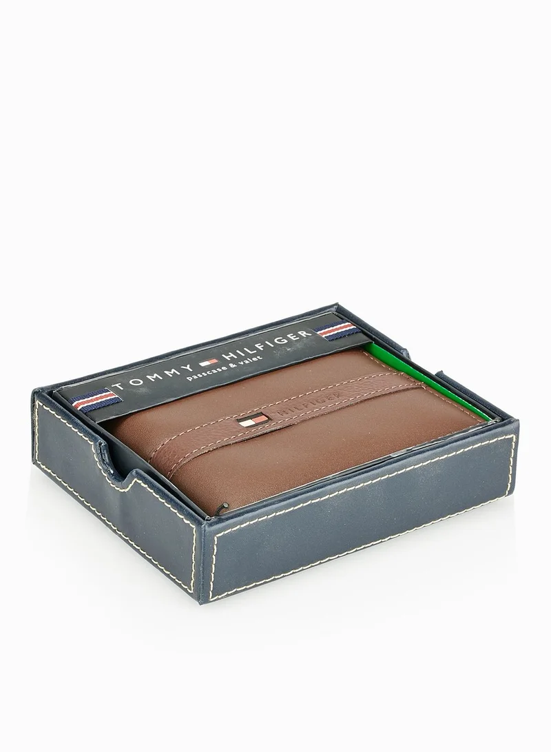 TOMMY HILFIGER Ranger Passcase Wallet