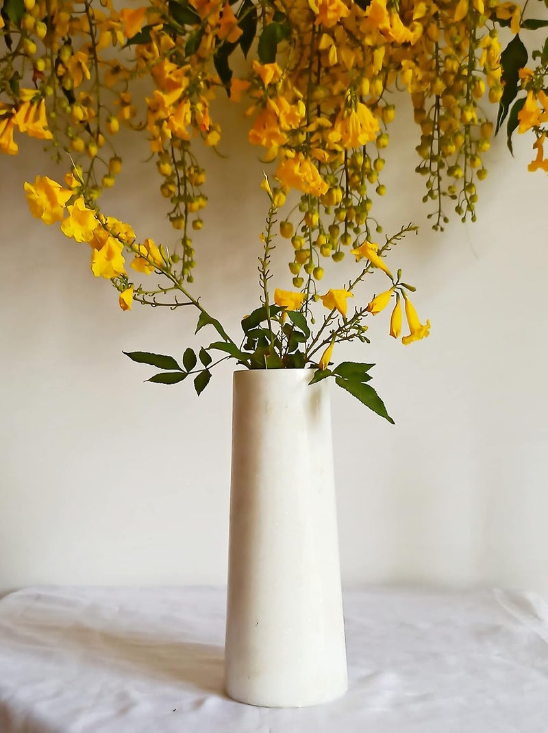 RM مزهرية زهور رائعة من الرخام بتصميم عصري للديكور المنزلي مزهرية زخرفية لطاولة مزهرية زهور طبيعية مزهرية بيضاء مصقولة بدقة 25 سم عبوة من قطعة واحدة بيضاء - Image 5