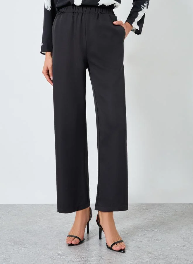 تايك تو بنطال بأرجل مستقيمة بخصر مطاطي سادة