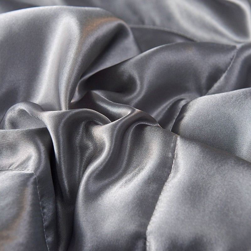 Ice Silk Comforter 180*220Cm 100% Ice Silk Material - Microfiber Stuffed Breathable Lightweight Summer Quilt for Home Office Use - Image 5