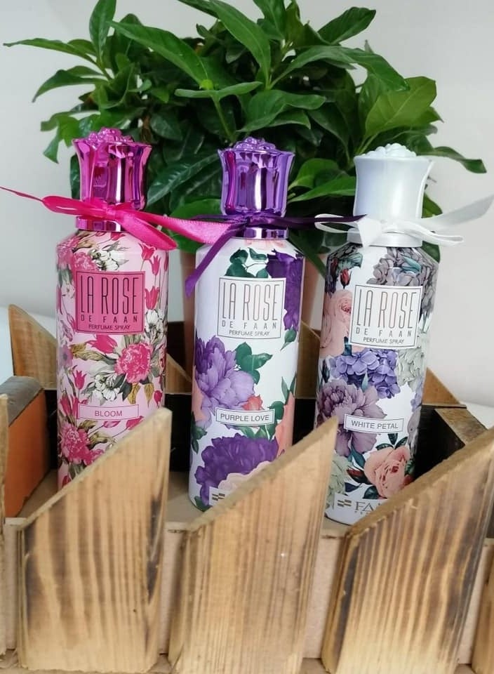 La Rose body spray 3 pieces 250 ml